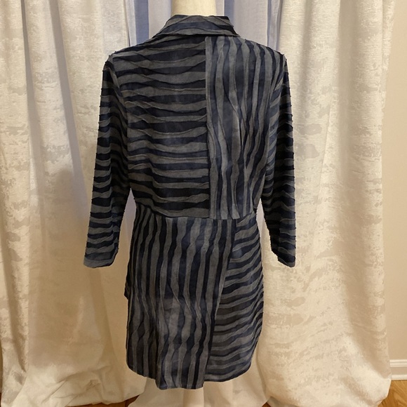 Beautiful tunic - Picture 6 of 8